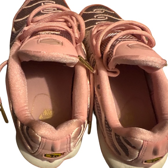 Nike Women’s Air Max Plus Goddess Night Out Pack Sheen (Women's) - Picture 4 of 7